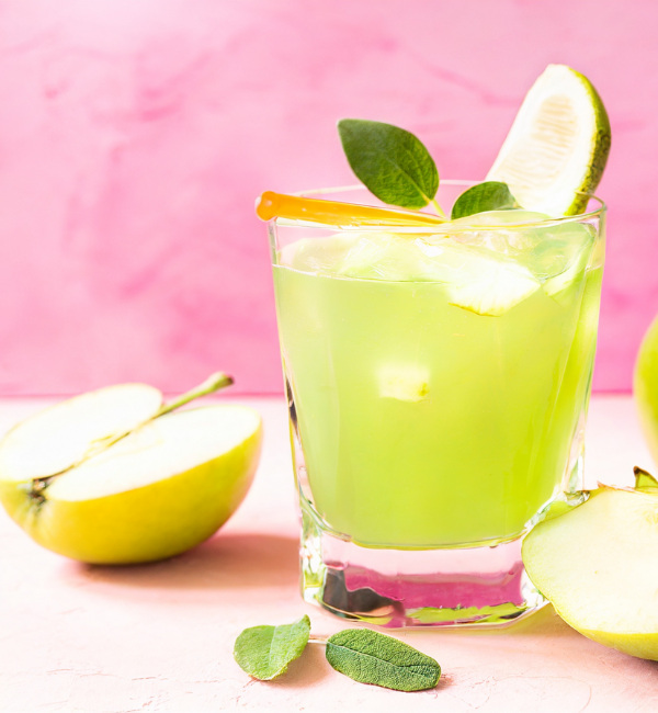 Cocktails with green apple syrup Skinny Mixes