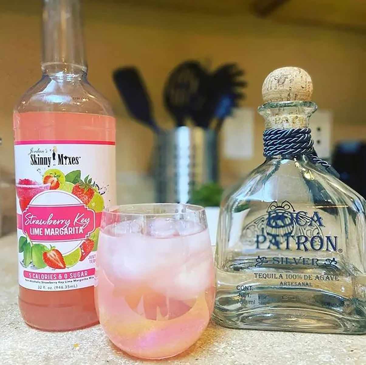Skinny Strawberry Key Lime Margarita Mix - Skinny Mixes